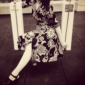 Vintage Zara dress black white floral print below knee length dress boho cotton